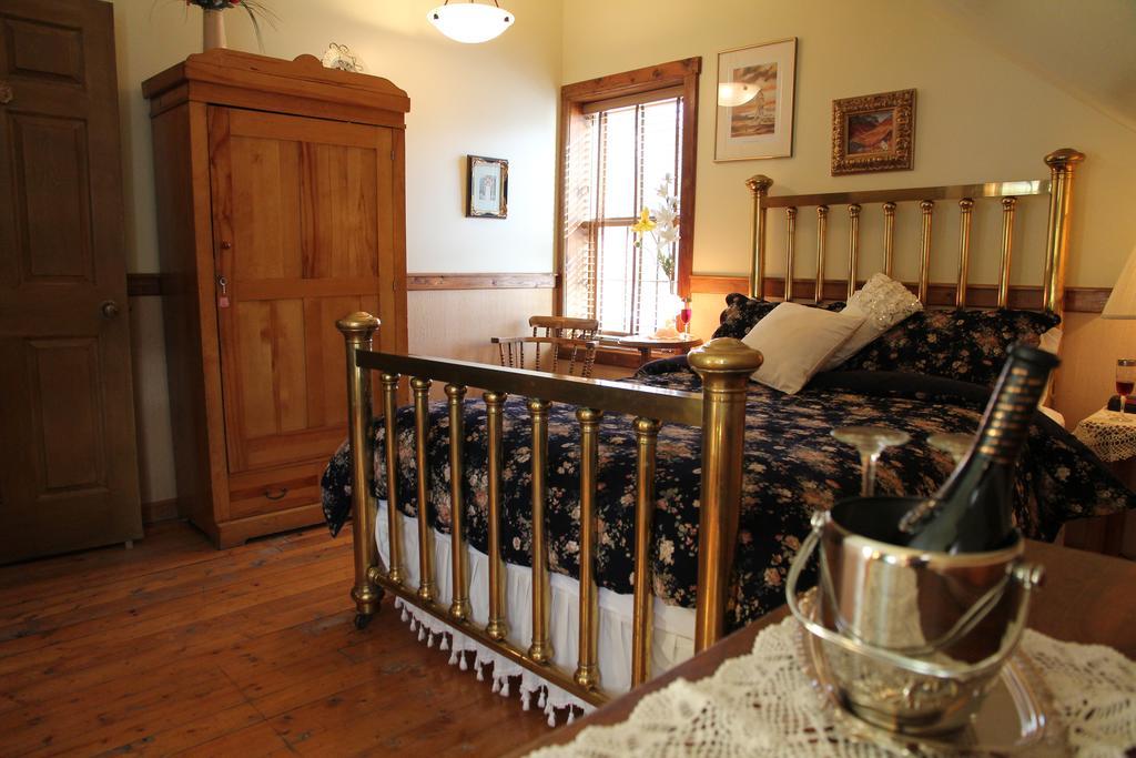 B&B Les Deux Pignons Petit-Saguenay Номер фото
